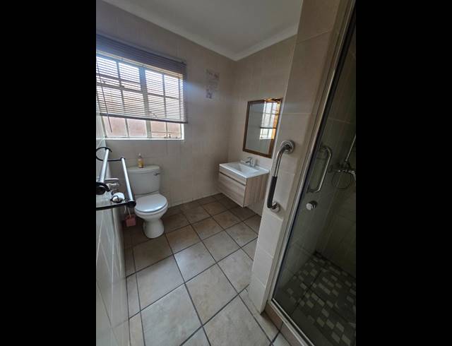 1 BEDROOM TOWNHOUSE FOR SALE IN THREE RIVERS